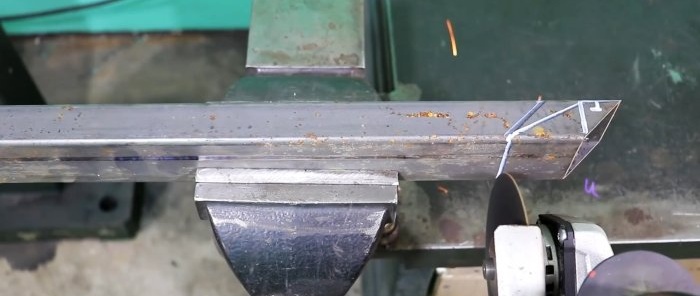 How to make door hinges from a profile pipe quickly and without welding