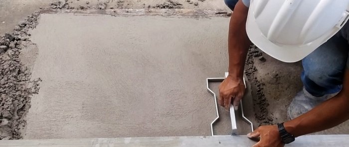 How to make a stamp and emboss under paving slabs on concrete