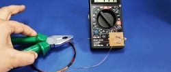 Multimeter attachment - metal detector