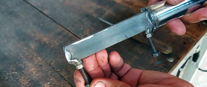 How to cut a thread with a triangular file without a die