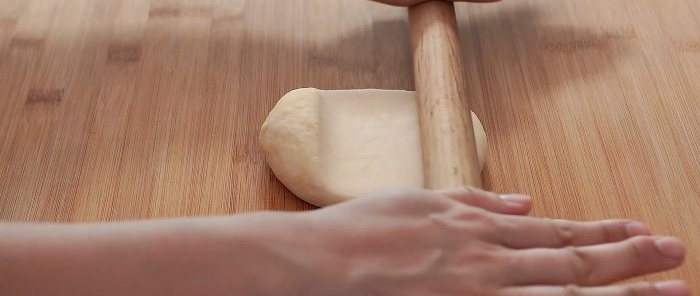 How to make cheese and potato scone in a frying pan without oven yeast and eggs