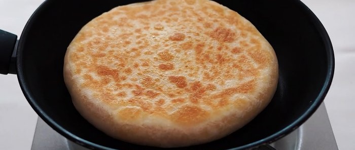 How to make cheese and potato scone in a frying pan without oven yeast and eggs