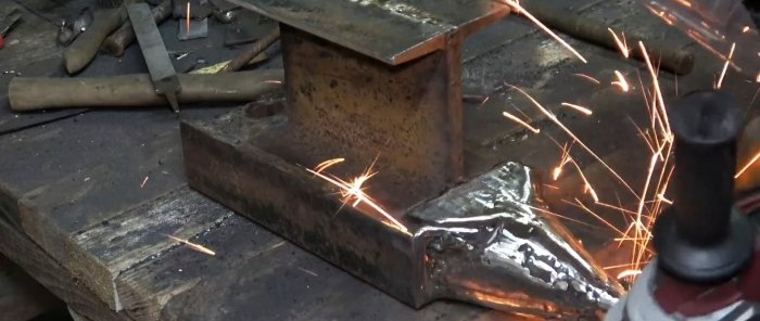 How to make a full-fledged anvil from the remains of profiled metal