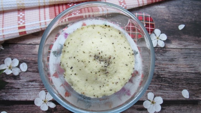 Bread in the microwave in 7 minutes