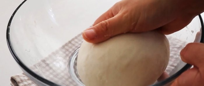 Meat multilayer envelopes made from flour and minced meat