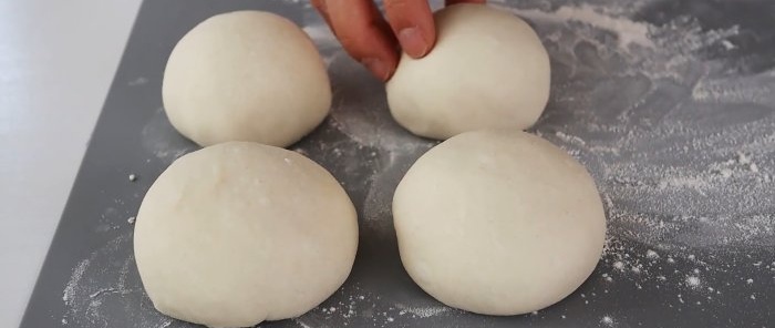 Meat multilayer envelopes made from flour and minced meat