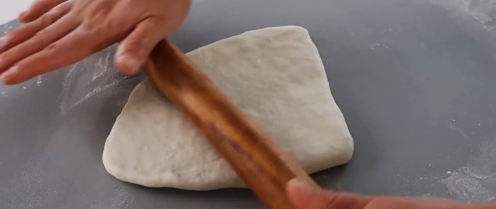 Meat multilayer envelopes made from flour and minced meat