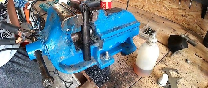 Making a muffler for a home trimmer