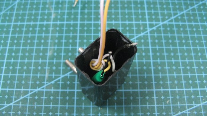 A very simple multimeter attachment for checking LEDs and more