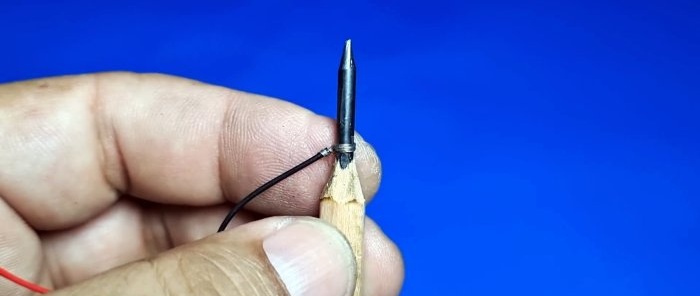 How to quickly make a soldering iron from a 5 V pencil