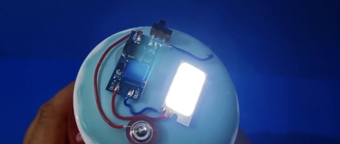 How to make a flashlight that runs on water