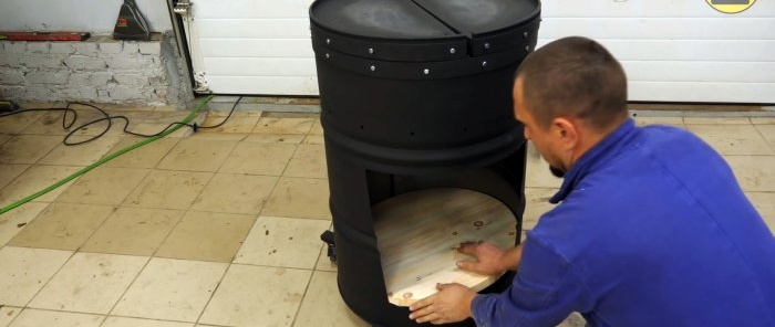 How to make a barbecue grill from a barrel