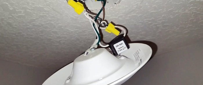 How to eliminate involuntary glow or flickering of a switched off LED lamp