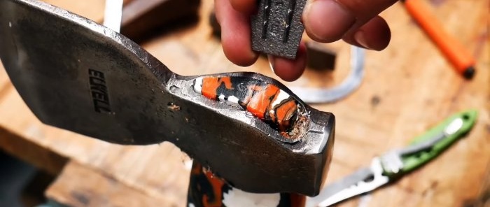 How to make an ax handle from PET bottle caps