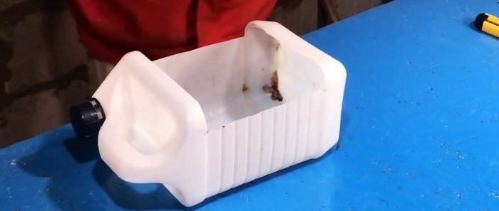 An idea for any workshop: drawers made from canisters