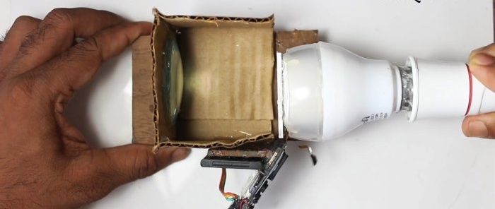 The idea of ​​using an old mobile phone or how to make a simple projector for watching videos