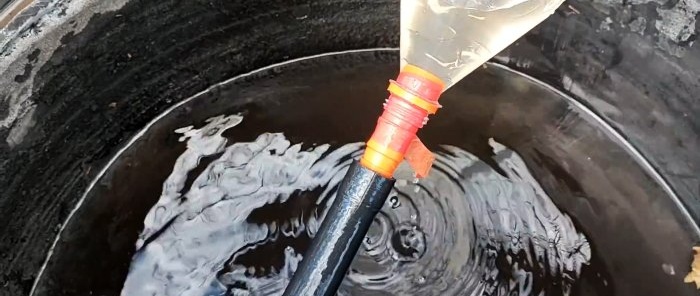 Life hack for gardeners Watering from a barrel without a pump