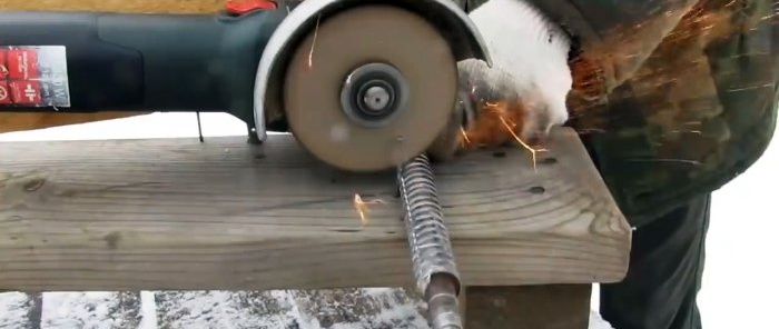 How to make a lead screw for a vice from a bar without a lathe