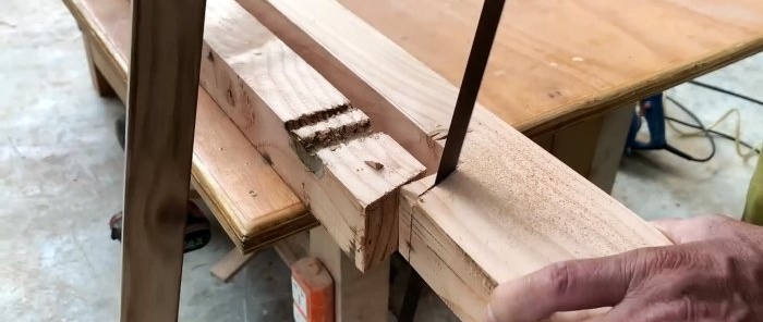 How to make a folding ladder from wood