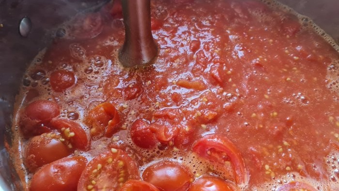 Tomato paste recipe is not for lazy people