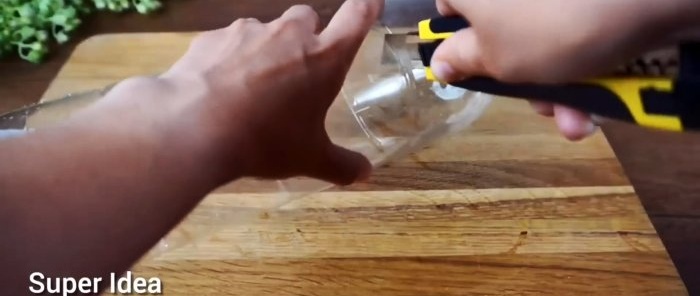 How to make a container for bulk products from a PET bottle