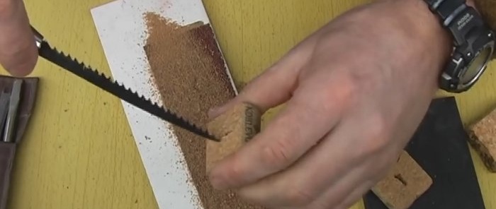 How to make a knife handle from corks