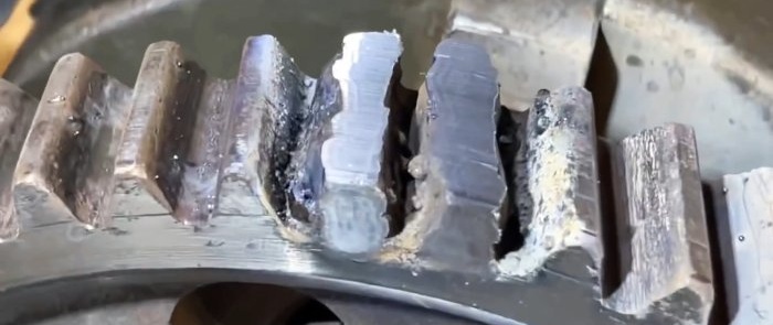 How to repair a gear with broken teeth