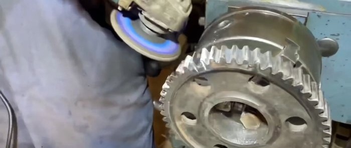 How to repair a gear with broken teeth