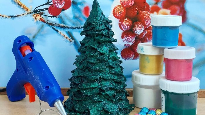 How to make a small and elegant Christmas tree