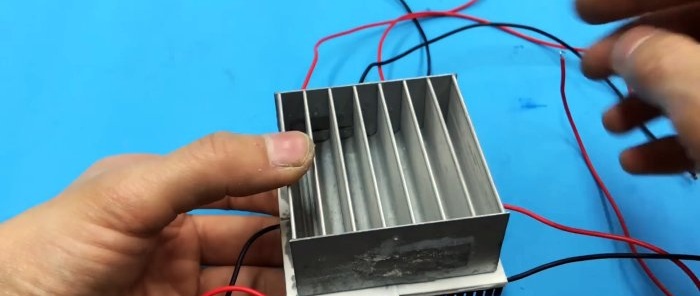 How to charge a smartphone with candle fire Do-it-yourself thermoelectric power station