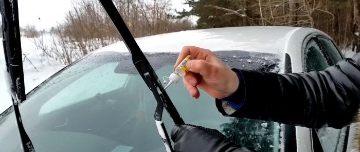 Cheap anti-ice from snow and ice adhesion