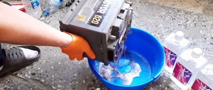 How to restore a battery with baking soda