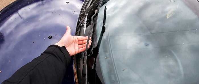 Car wipers squeak and do not clean well. Two options for solving the problem.