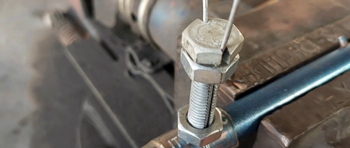 3 tricks for tightening a wire clamp