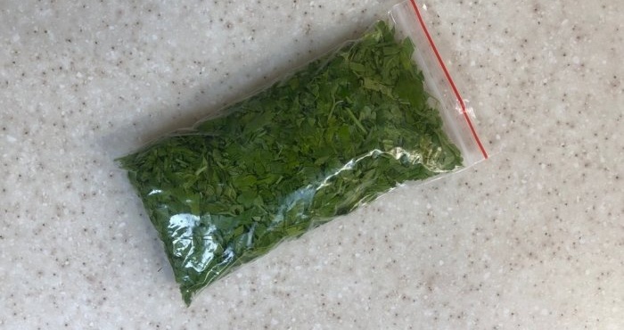 How to freeze dill, parsley and other greens - basic rules