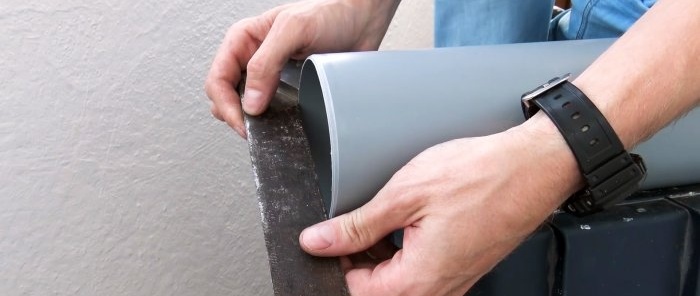 A penny device for easy cutting of PVC pipes